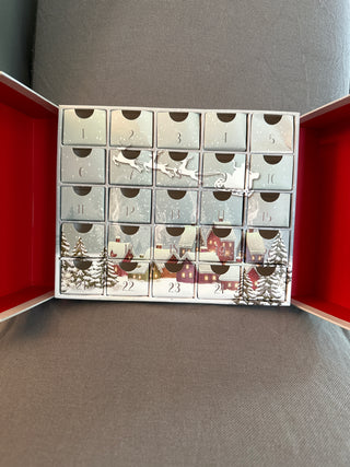 Printed paper on board book advent calendar, 11x8.5 in  2